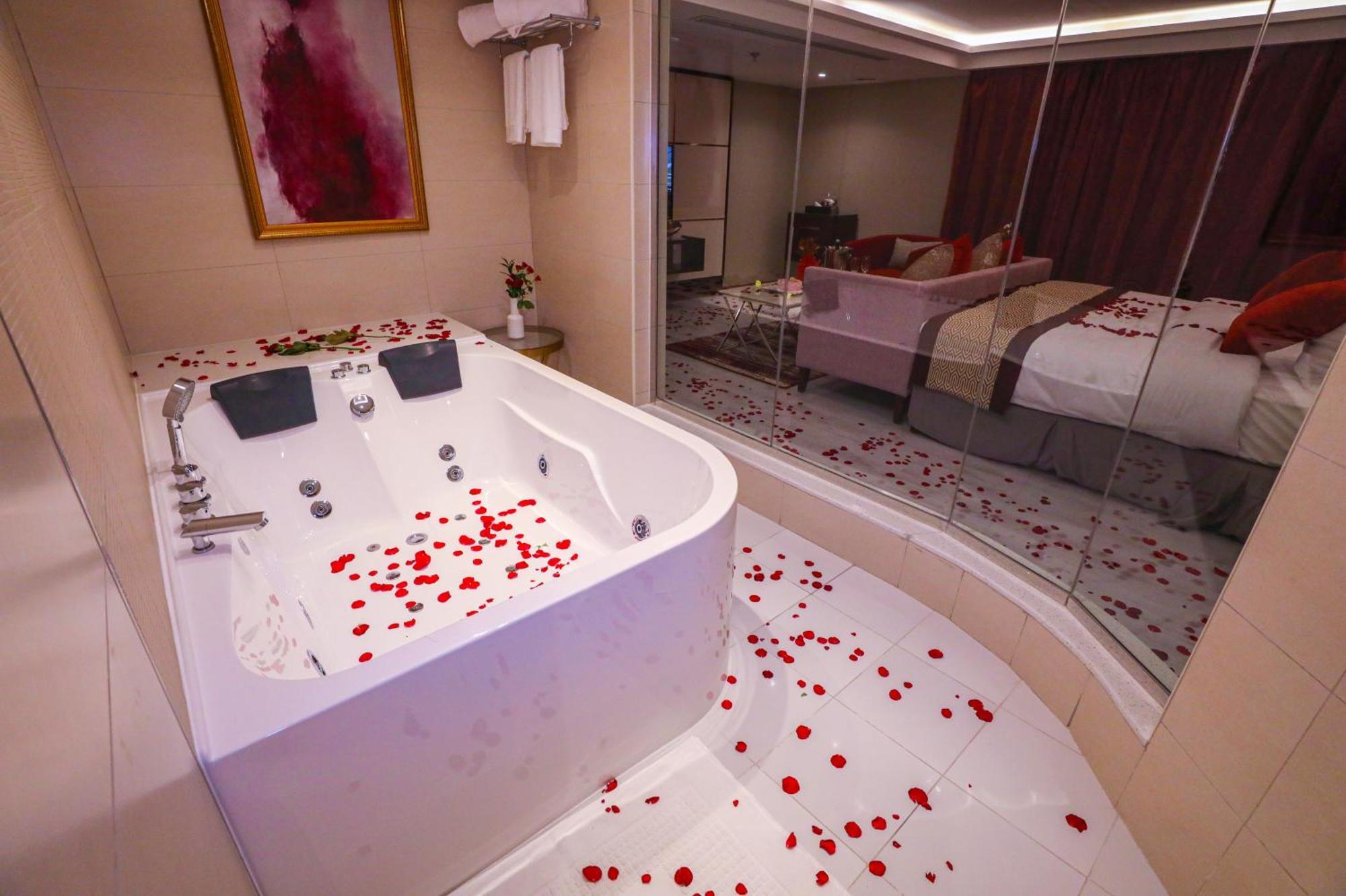 Cheerful Al Waha Unayzah Hotel Unaizah Eksteriør bilde